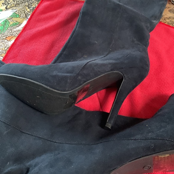 Brand new high heeled boots - Picture 3 of 5